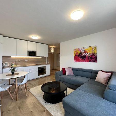 Novozariadeny Apartman Pri Starom Moste Bratislava Esterno foto